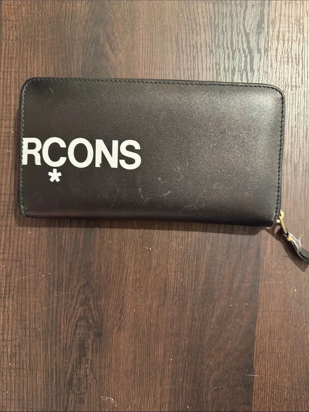 COMME des GARÇONS Leather Black Zip Wallet with White Logo